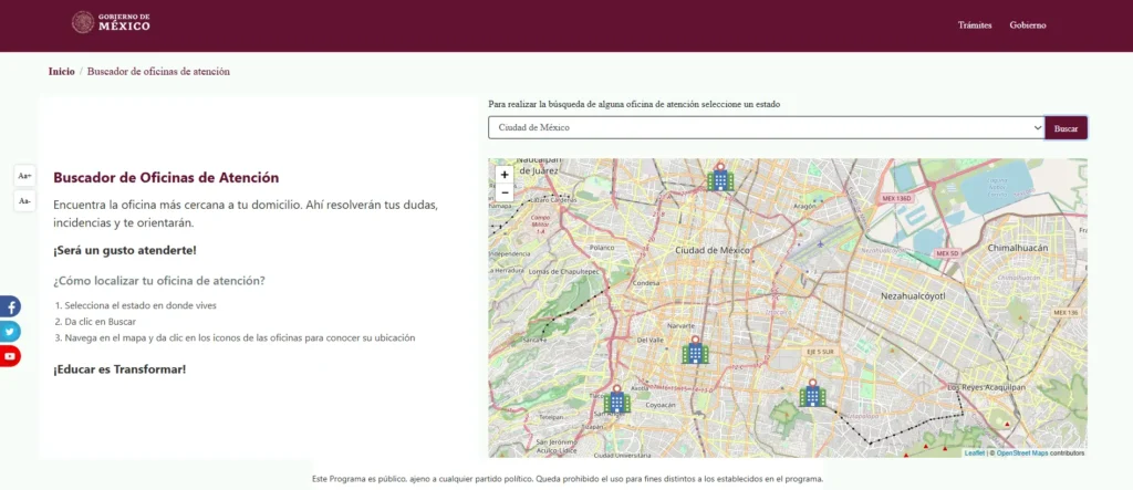 Estudiante usando su laptop para consultar el Buscador de Oficinas de Becas Benito Juárez con un mapa en pantalla.