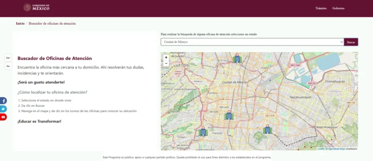 Estudiante usando su laptop para consultar el Buscador de Oficinas de Becas Benito Juárez con un mapa en pantalla.